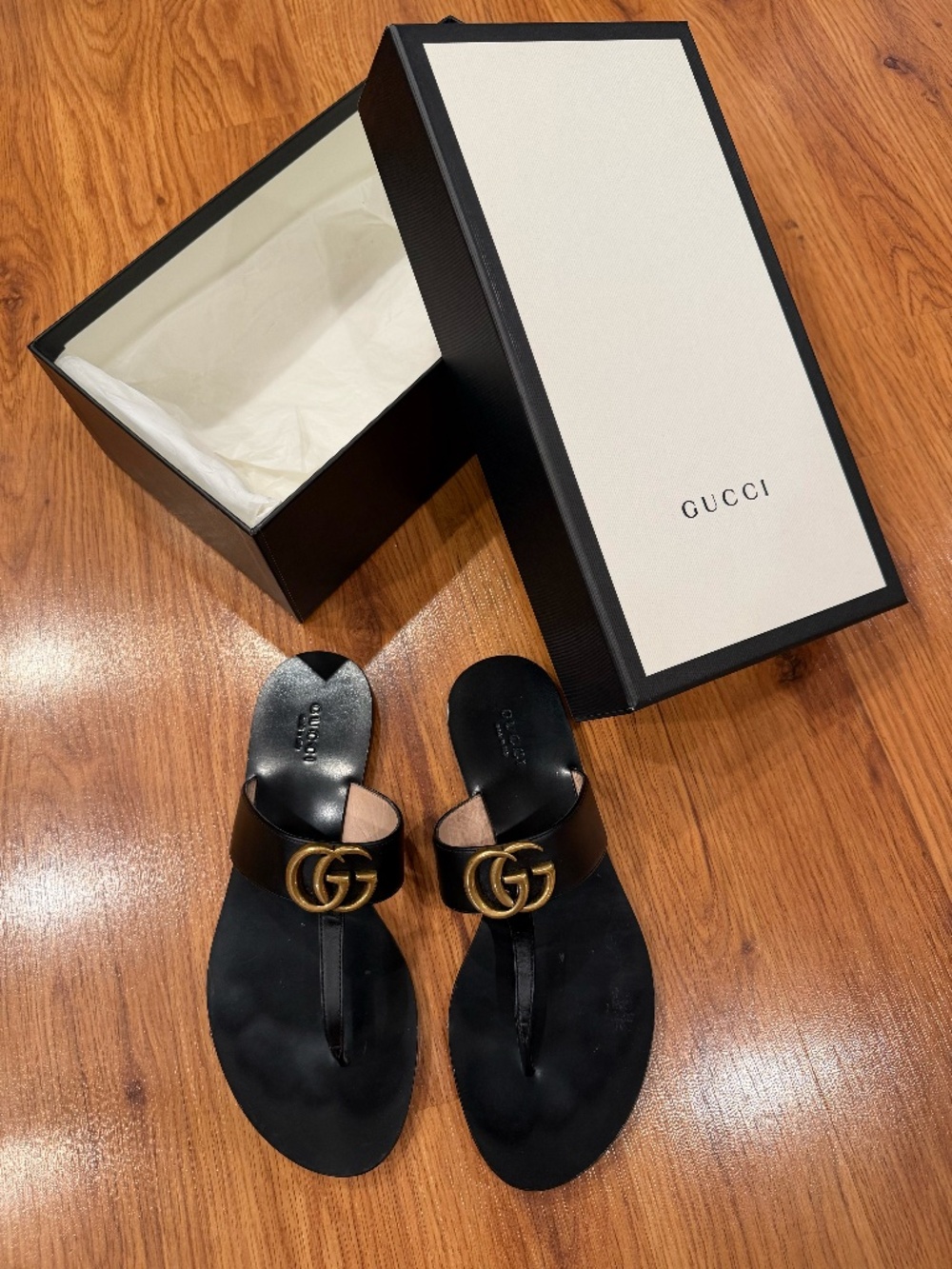 Gucci Marmont Black Leather GG thong sandals - gold hardware - size 37
